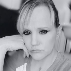 Meet your Posher, Teri